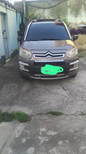 Citroen Aircross GLX Atacama 1.6 Flex 16V 5P AUT 2013