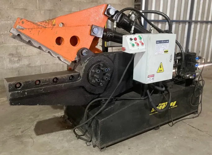 Tesoura Jacaré Hidráulica TJX-200 - Conemag
