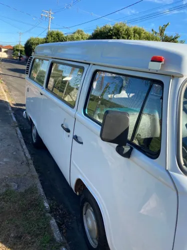 Volkswagen Kombi Standard/ Luxo/ Serie Prata (álcool) 2005