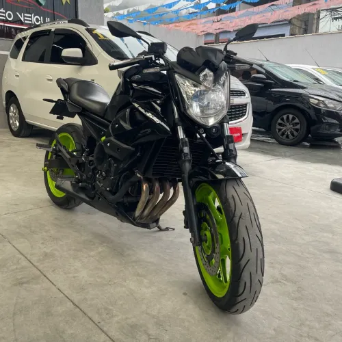 Yamaha XJ6 2012