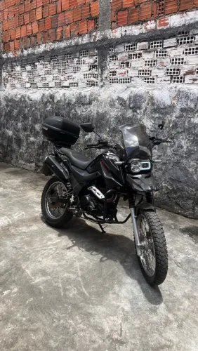 Moto SHI 175cc Preta