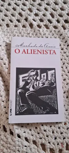 Livro O alienista - Machado de Assis
