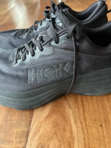 Tênis Hoka Bondi 8 - Tamanho 11.5 Wide (pés largos) - Praticamente novo