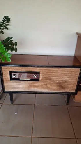 Vitrola e Rádio Philips 883 (LEIA A LEGENDA)