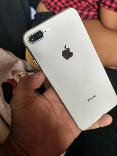 iPhone 8 Plus 64,GB Bateria 74 Todo Original Analiso Trocas 