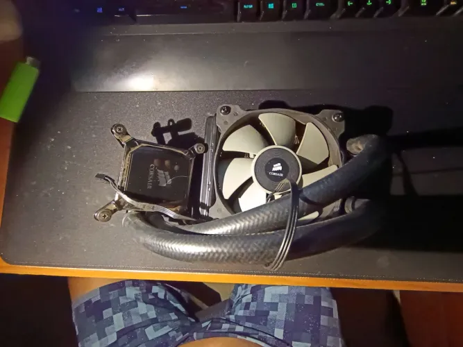 Watercooler Corsair