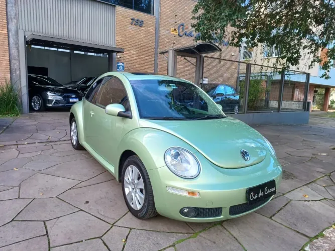 Volkswagen New Beetle 2.0 MI Mec./aut. 2008