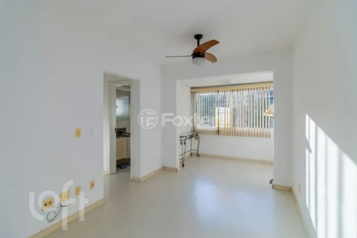 Apartamento à venda em Chácara das Pedras com 58 m², 2 quartos, 1 vaga