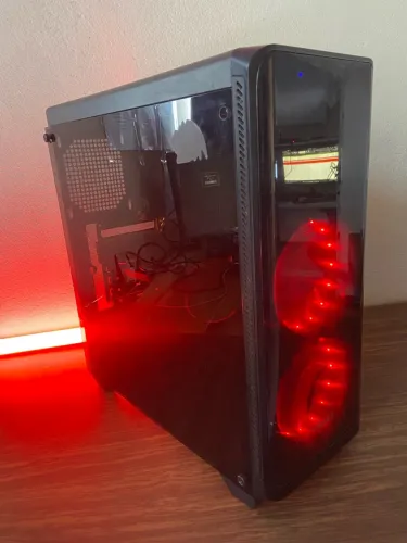 PC Gamer Ryzen 5 1600AF / RX 580 2048SP 8GB / 16GB RAM / 512GB+120GB SSD + 1TB HDD / 600W