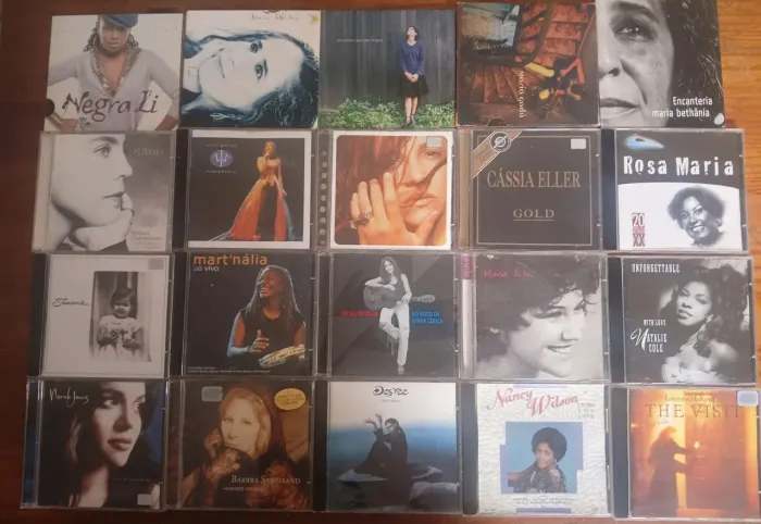 Lote de cds cantoras