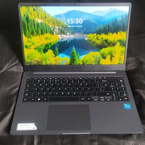 Samsung Galaxy Book2 i3 12ª Geração | 16GB RAM | SSD 256GB | Windows 11 | Excelente Estado