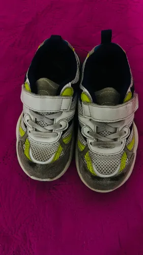 Tenis infantil Zara menino