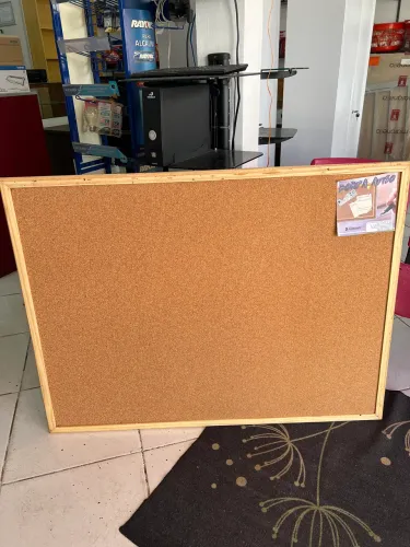 Quadro cortiça para lembretes/Aviso - Novo