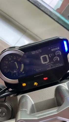 *VENDO CB1000R* 