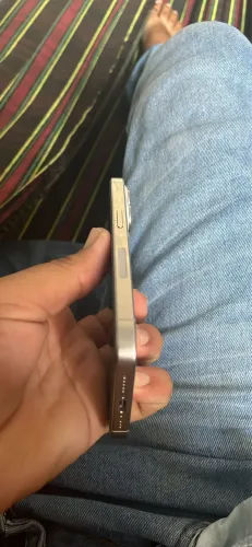 Vendo iPhone 15 pro 128gb telefone dos usa com bloqueio de o peradora