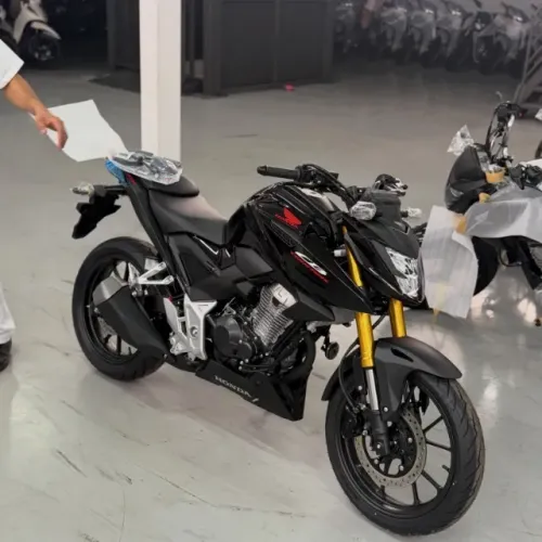 CB300F TWISTER 2027