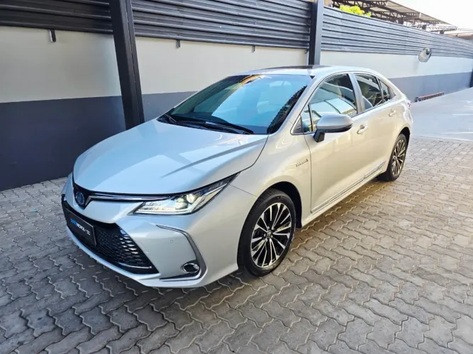 Toyota Corolla Altis Prem. Hybrid 1.8 Flex AUT 2024
