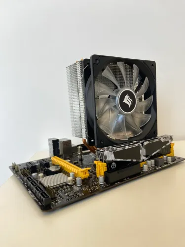 Kit placa mãe + 2 memórias + cooler  
