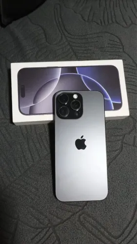 VENDO IPHONE 16 PRO MAX 256g