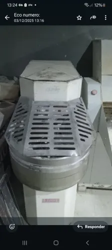 maceira amassadeira masseira pão padaria 40kg semi nova