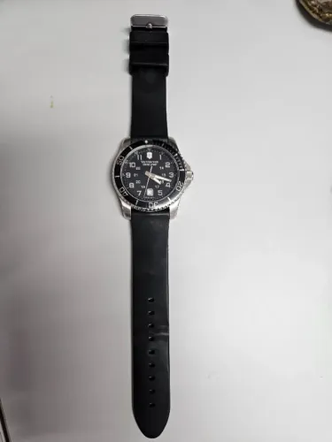 relogio victorinox caixa de aço esportivo com pulseira de borracha