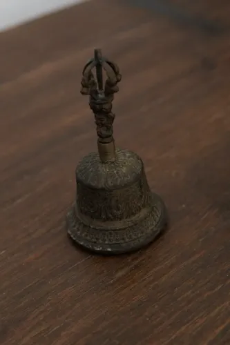 Sino de ferro antigo