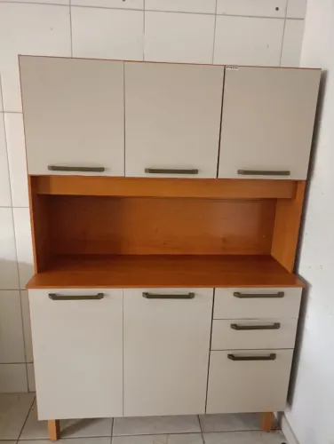 ARMÁRIO DE COZINHA COMPLETO SEMINOVO!