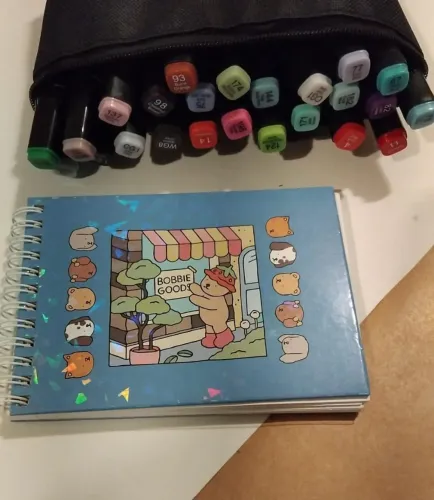 Bobbie Goods kit com canetinhas