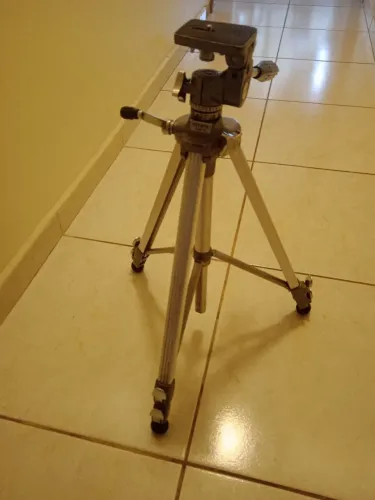 Suporte para câmera tripé profissional com regulagem de altura