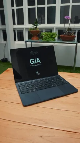 macbook air m2