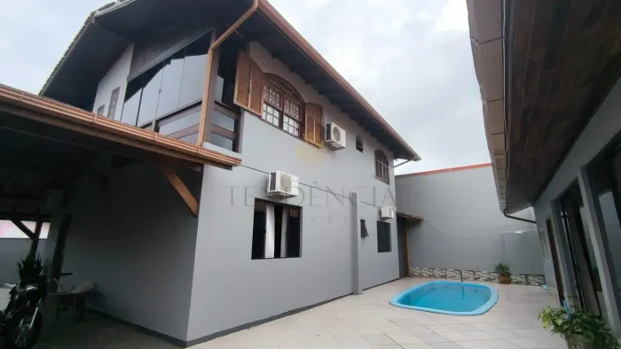 Casa com 5 quartos à venda, 235 m2, CARIANOS, FLORIANOPOLIS - SC