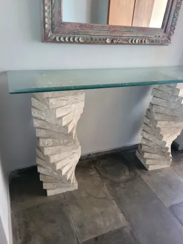 Mesa lateral de apoio