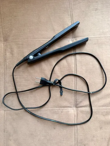 Prancha/Chapinha Profissional Taiff 180° Graus Bivolt