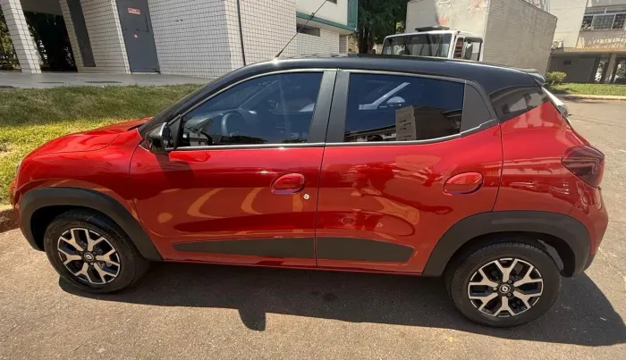 Renault Kwid Intense 1.0 Flex 12V 5P Mec. 2023