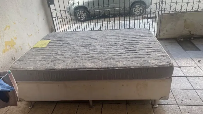 Cama de Casal: Colchão + Base box
