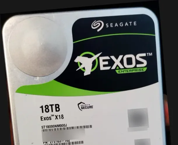 Seagate Exos X18 18TB enterprise ST18000NM000J, 26.640 h, 0 realocados, ref XPAB