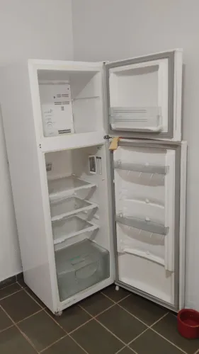 Vendo geladeira Consul