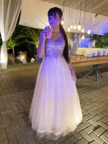 Vestido de festa lindo! Para debutante, ensaio fotográfico ou festa!