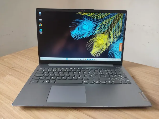 Notebook LENOVO CORE I3 10 Geração SSD 256GB + 8GB RAM
