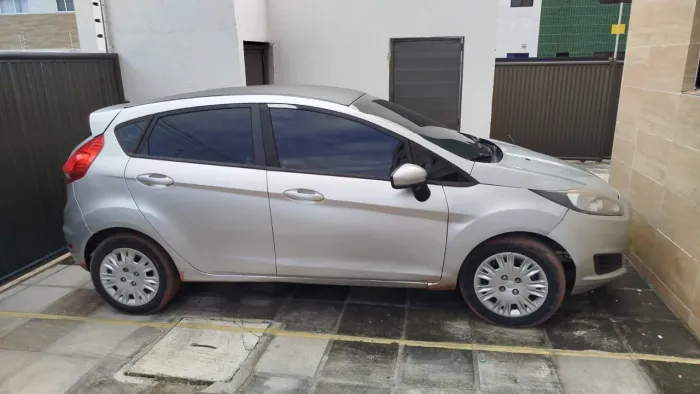 Ford Fiesta 1.5 16V Flex Mec. 5P 2014