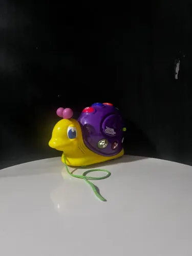 Brinquedo eletronico joaninha para bebe