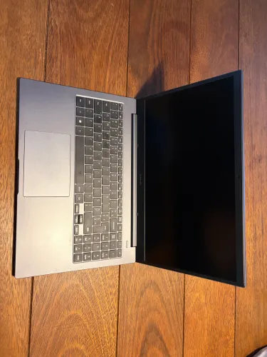 Notebook Samsung Intel Core i7 (11ª geração) | 8GB RAM | SSD | Estado conservado!