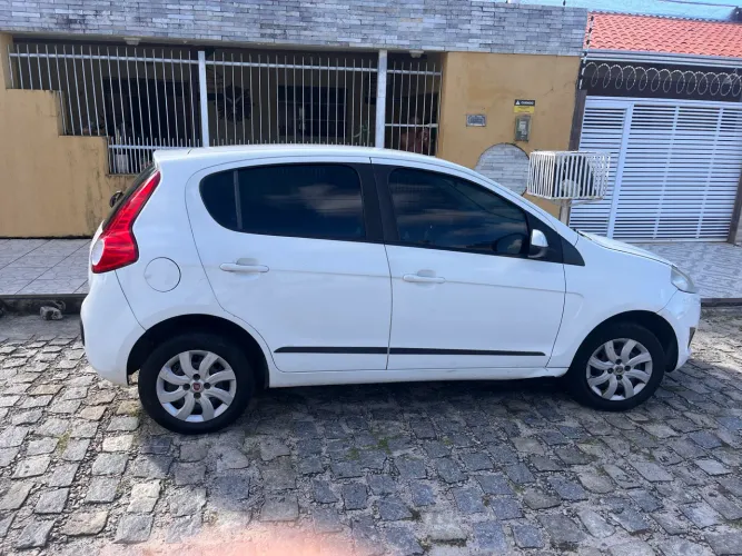 LOCAÇÃO CARRO APP