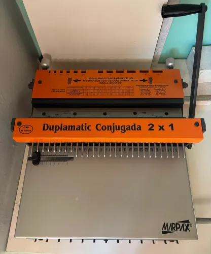 Encadernadora Wire-O 2x1 Furo Quadrado + Kit Wire-O ? Marpax, Praticamente Nova