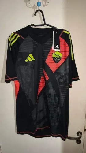 Camisa Roma Adidas 2024-25 - Modelo jogador