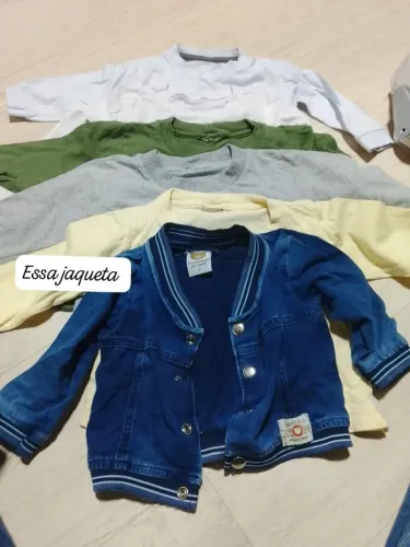 Lote de roupa infantil pmg