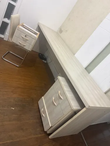 Mesa escrivaninha