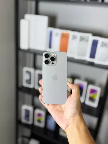 iPhone 16 pro 512GB 