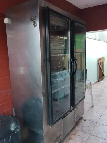 Geladeira industrial Gelart 2 portas