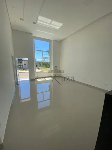 Oportunidade - Casa em Condomínio - Bairro do Grama - Caçapava - Condomínio Terras do Vale